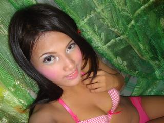 PrettyAlyna - lets cam to cam till you cum and i squirt ! I use double dildo in my ass and pussy wet
- Alter: 24 / Steinbock - Größe: 162 / schlank - Geschlecht: weiblich - Sexuelle Orientierung: heterosexuell - Haarfarbe: schwarz / lang - Intimpiercing: keins - BH-Größe: C - Hautfarbe: latina - Augenfarbe: schwarz - Intimrasur: vollrasiert