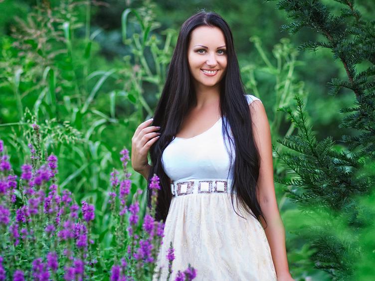 Soffimia - I like Teasing, Orgasm Control and something more.. Interested? Come and join me! - Alter: 37 / Schütze - Größe: 168 / normal - Geschlecht: weiblich - Sexuelle Orientierung: heterosexuell - Haarfarbe: schwarz / sehr lang - Intimpiercing: keins - BH-Größe: B - Hautfarbe: weiss - Augenfarbe: blau - Intimrasur: vollrasiert
