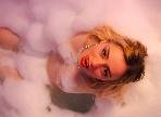 Mia Moore - Ich bin ein Mädchen voller Orgasmen