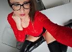 SexyJaqueline - Süsse MILF mit glatte pussy bereit für dich!