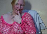 kelly24 - Ich heisse Kelly und bin 30 Jahre alt. Ich lebe als Single, daher ist mir sehr langweilig, und ich habe Lust auf geilen Sex. Ich stehe sehr auf oral, 69er, reiten und doggy. Ich will gerne anal und fisten mal ausprobieren. Hast Du Lust? Dann besuch mich. Kuss...