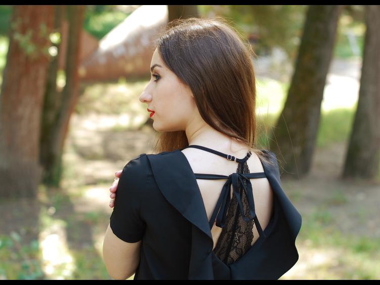 MegannBolly - Jemand teilt meine Kuscheleinheiten die ich hier brauchen? ;) Ich bin süß, lustig und immer modisch! So ... Wer will mir mir das Bett zu wärmen? :)) Ich bin ein sehr ungezogenes Girl! Es gibt viele interessante Fantasie im Kopf die sind heiß. Meine Leidenschaft für Erotik wird deine Welt zu rocken! Wenn Sie ein frech, ungewöhnliche Wünsche und Träume haben - zu mir jetzt! - Alter: 22 / Wassermann - Größe: 167 / sportlich - Geschlecht: weiblich - Sexuelle Orientierung: heterosexuell - Haarfarbe: brünett / lang - Intimpiercing: keins - BH-Größe: A - Hautfarbe: weiss - Augenfarbe: blau - Intimrasur: vollrasiert